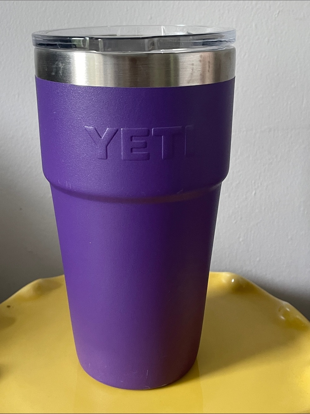 Yeti Purple Tumbler with Clear Lid